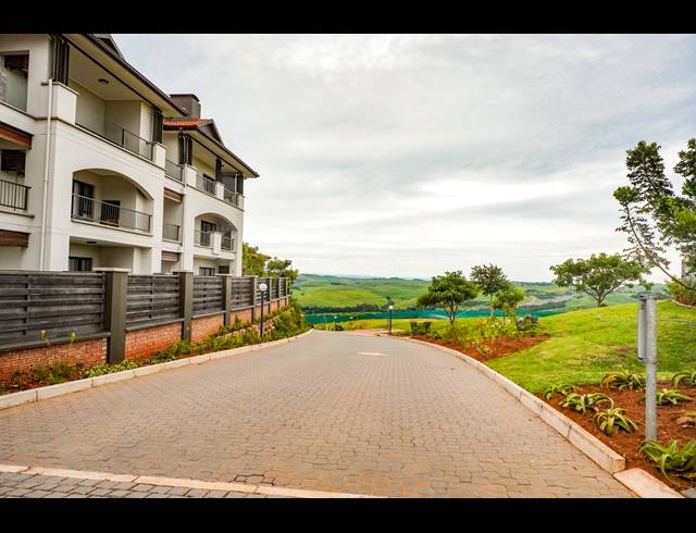 3 BEDROOM APARTMENT TO LET IN UMHLANGA CENTRAL